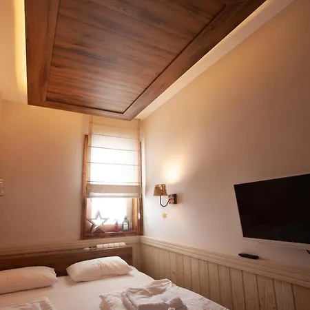 Zupa Deluxe Apartamento *